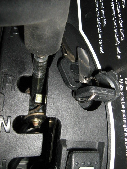 Блокиратор коробки передач Can Am BRP Maverick 707900058 707900060 707900071