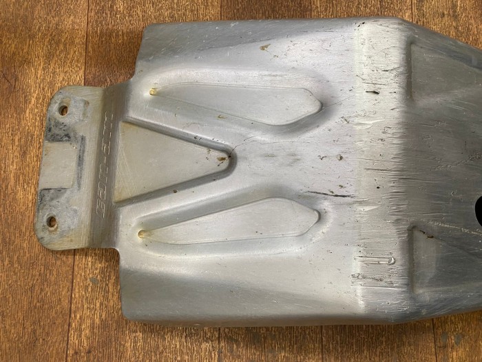 Передняя часть защиты днища Б-У для квадроцикла BRP Outlander G2 715000926-by