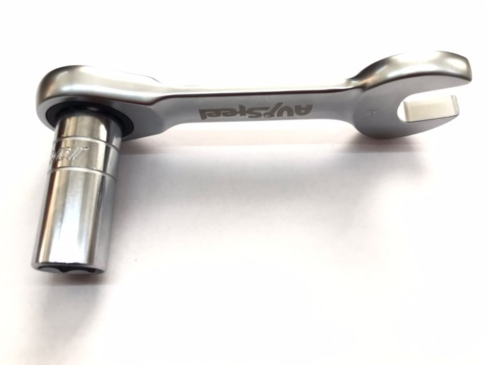 Ключ для замены свечей зажигания BRP Ski-Doo 850 ETEC SP850