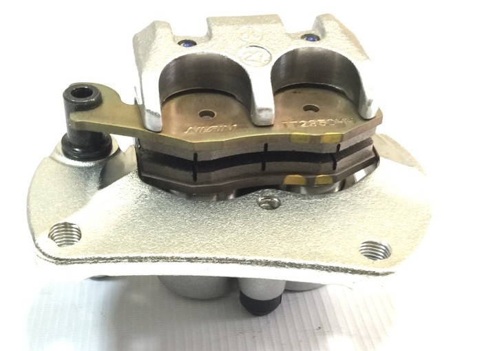 Суппорт тормозной левый Can Am BRP Commander Maverick 705600679