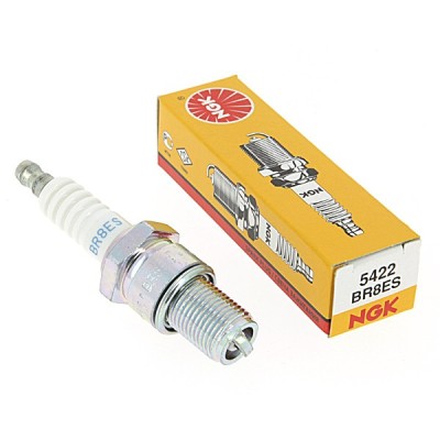 Свеча зажигания NGK BR8ES 94701-00204-00 BR8-ES000-00-00   94702-00204-00 3070166