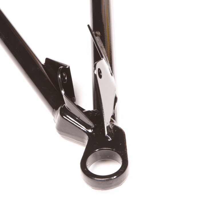 Рычаг передней подвески нижний снегохода BRP Ski-Doo 860509500 860509800 SM-08200