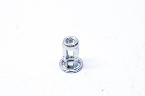 Гайка закладная снегохода BRP Ski-Doo Freeride Mxz Renegade Grand Touring Summit Expedition 250100035