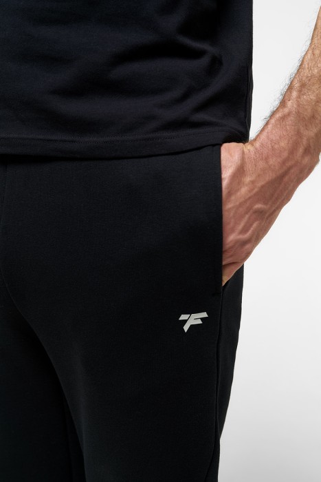 Брюки повседневные мужские Finntrail Logo Black 1401 Black_N Размер L