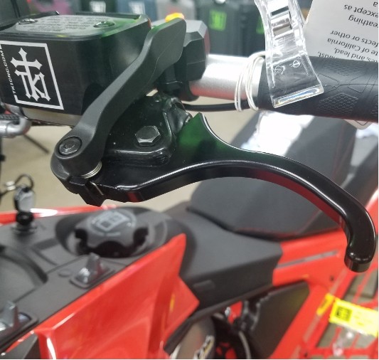 Курок тормоза TKI для снегохода BRP Ski-Doo (черный) 507032476 203-6205-02