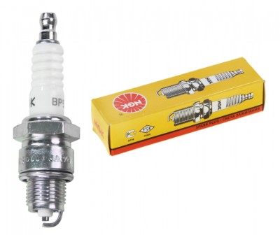 Свеча зажигания NGK BP5HS 4111 BP5HS